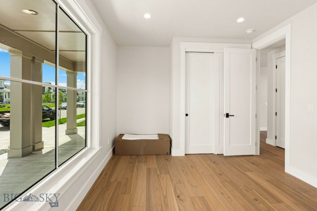1511 Scotch Pine Lane