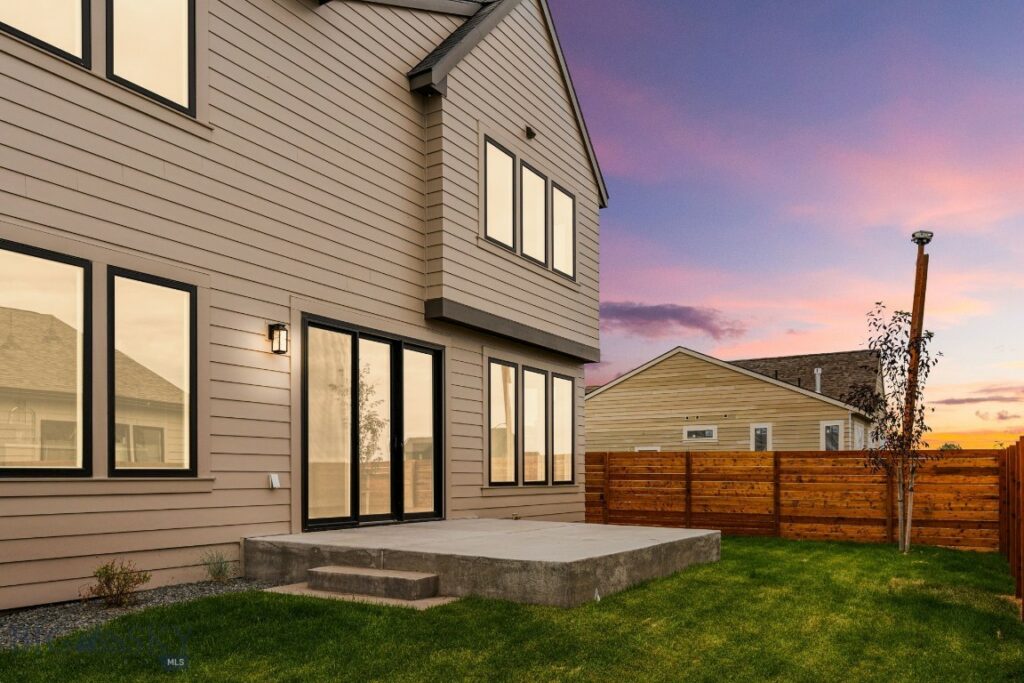 1511 Scotch Pine Lane