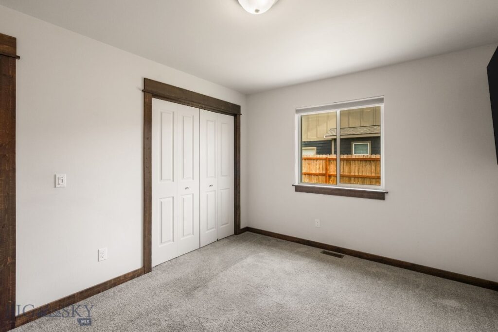 1514 Oakwood