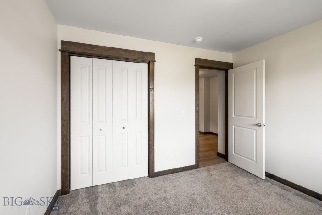1514 Oakwood