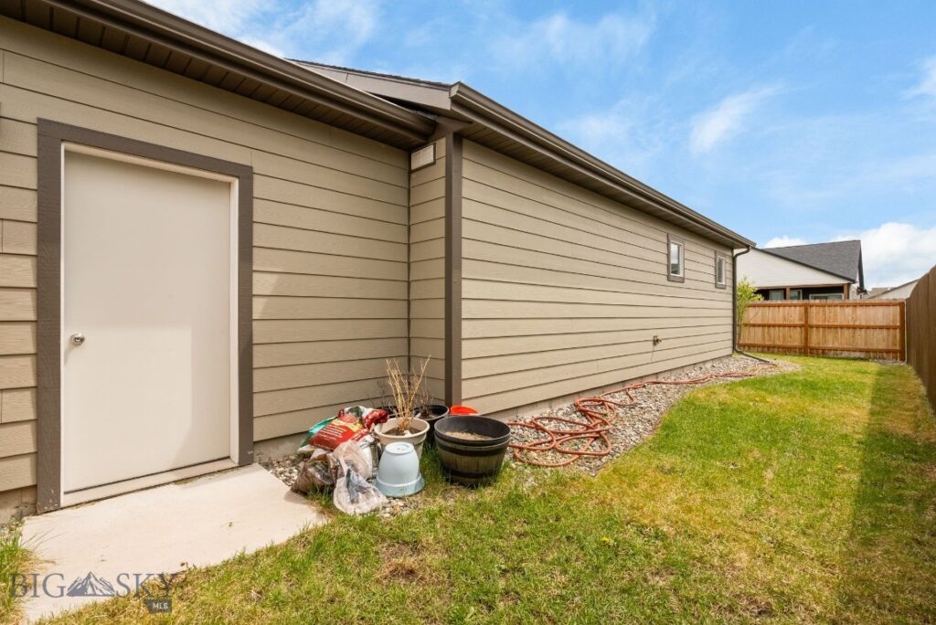 1514 Oakwood