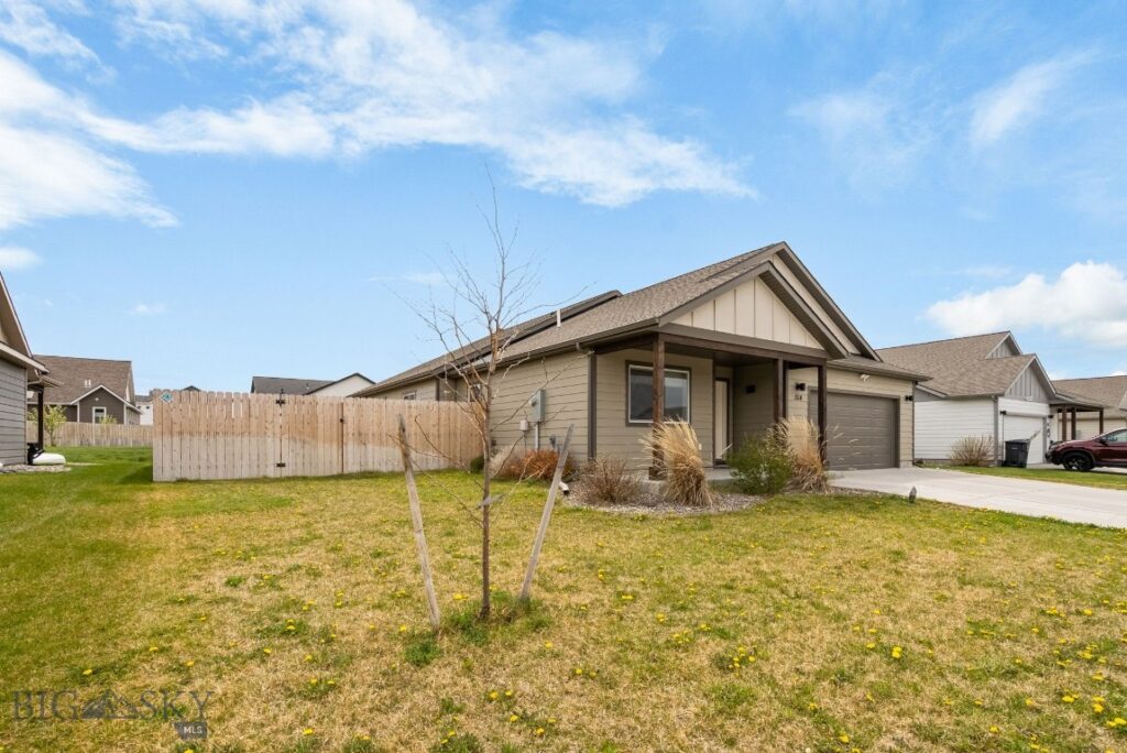1514 Oakwood