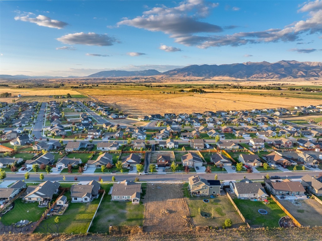 1519 Powers Boulevard