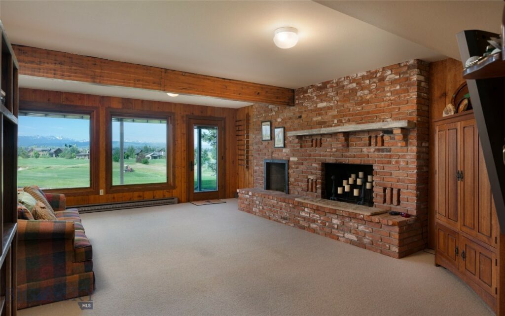1520 Black Bull Trail