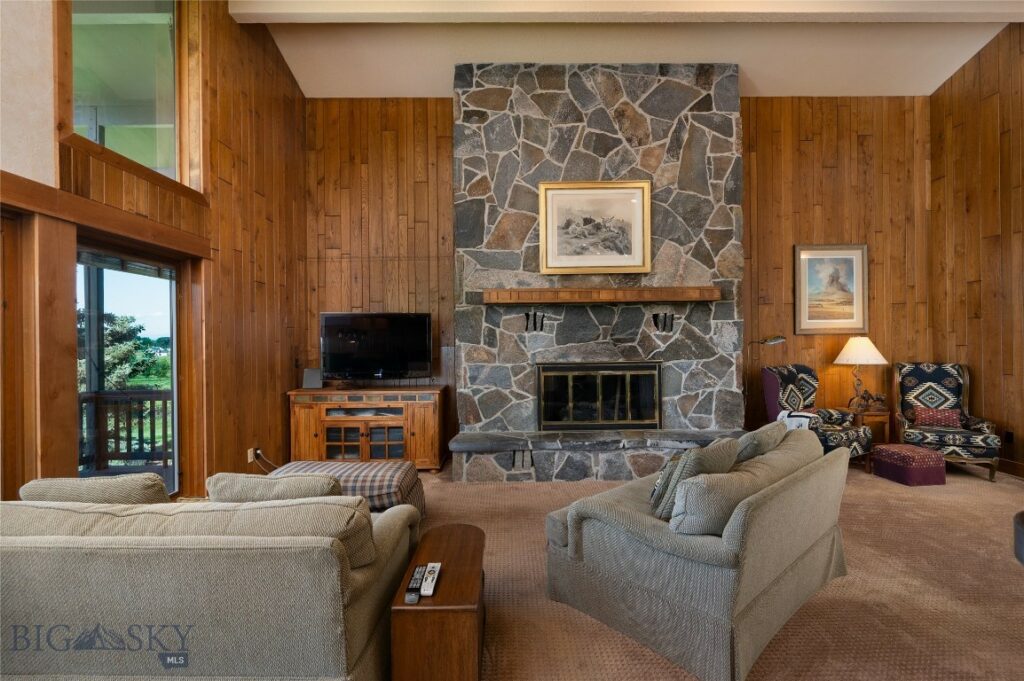 1520 Black Bull Trail