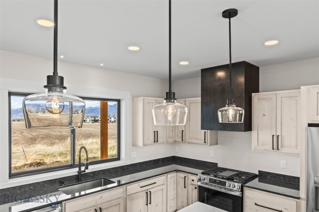 1521 Cambridge Drive