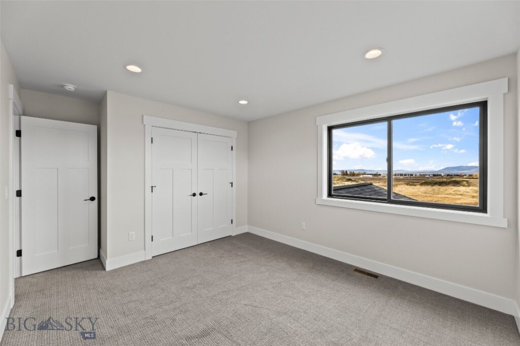 1521 Cambridge Drive