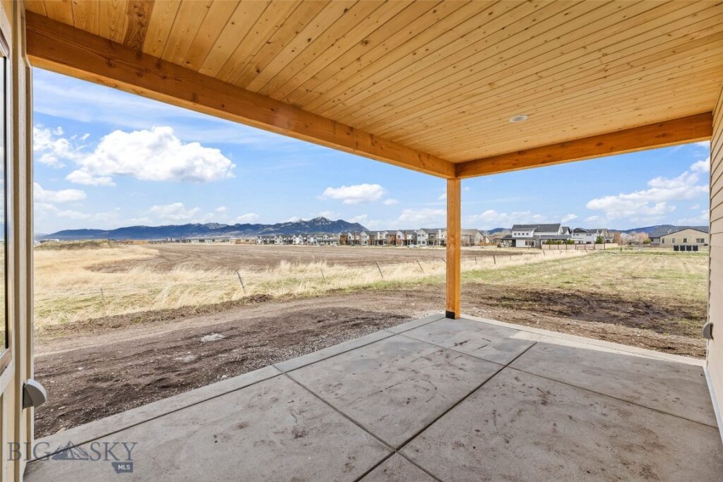 1521 Cambridge Drive