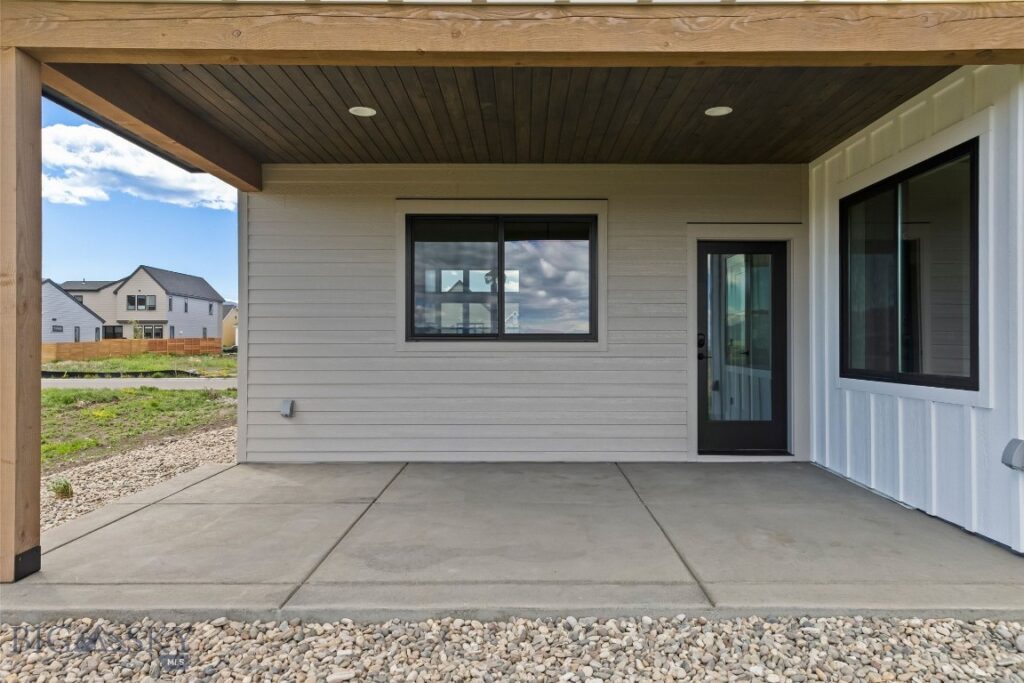 1521 Cambridge Drive