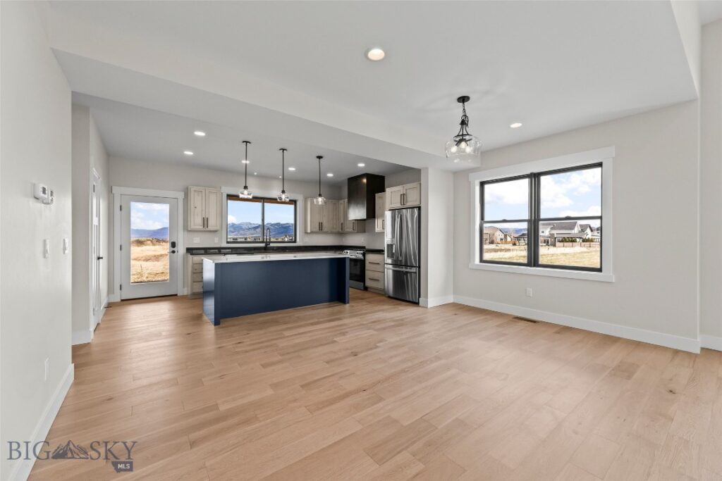 1521 Cambridge Drive