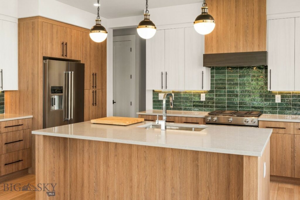 1523 Scotch Pine Lane