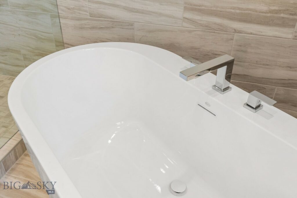 Bozeman MT 59715 - 18