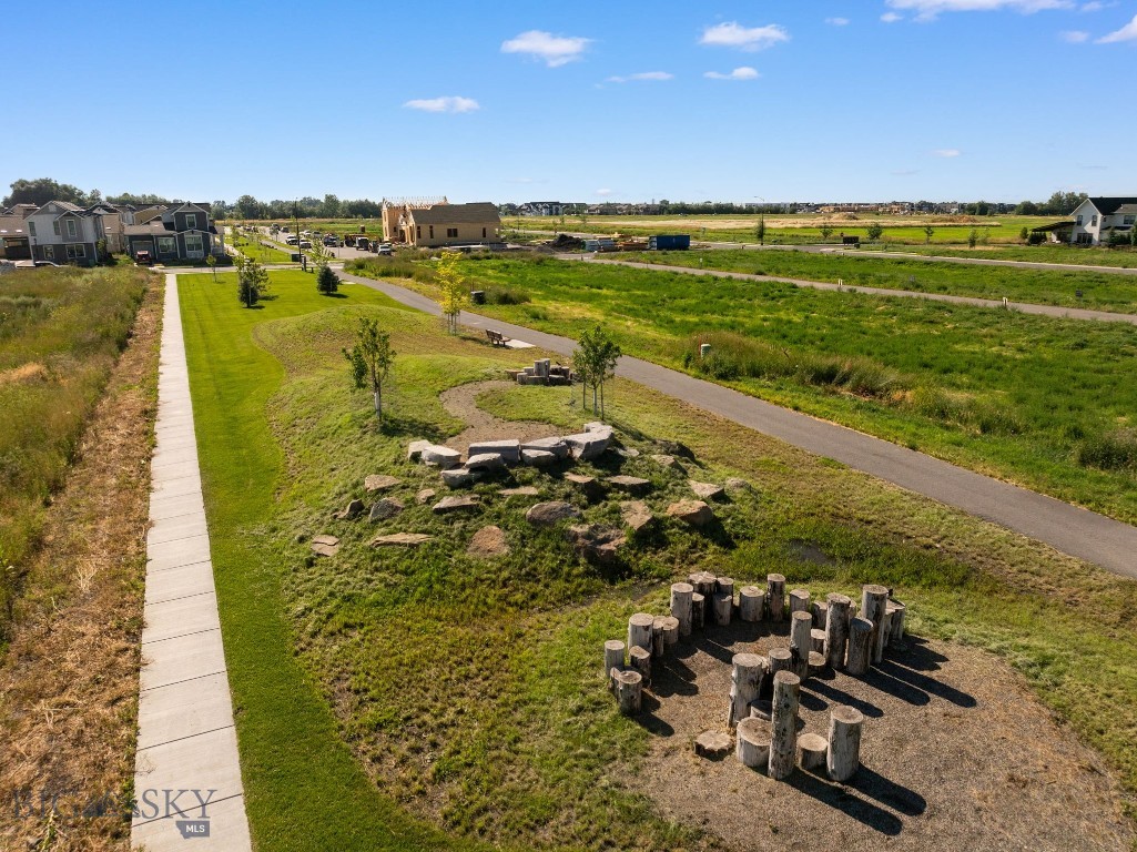 1525 Cambridge Drive