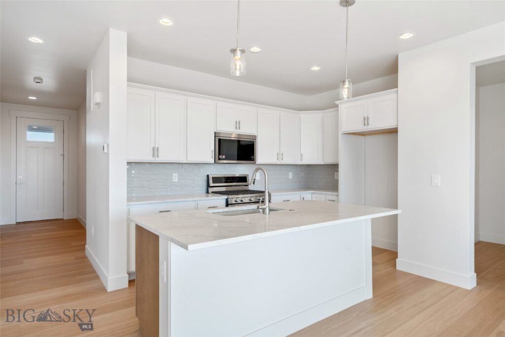 1530 Belle Starr Drive