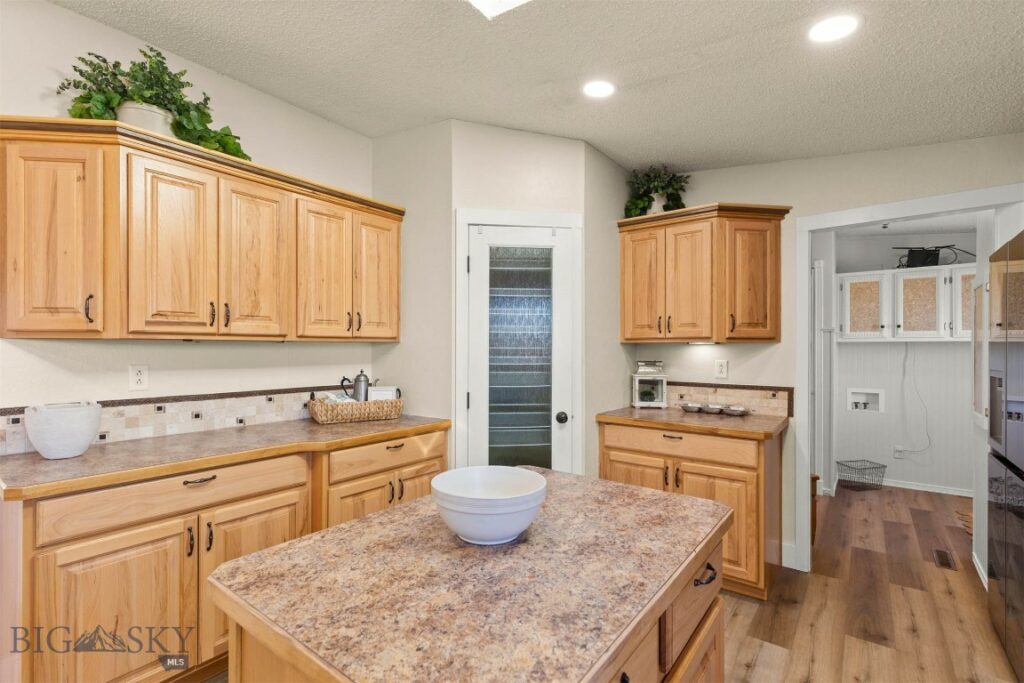 1535 Reynolds Creek Road