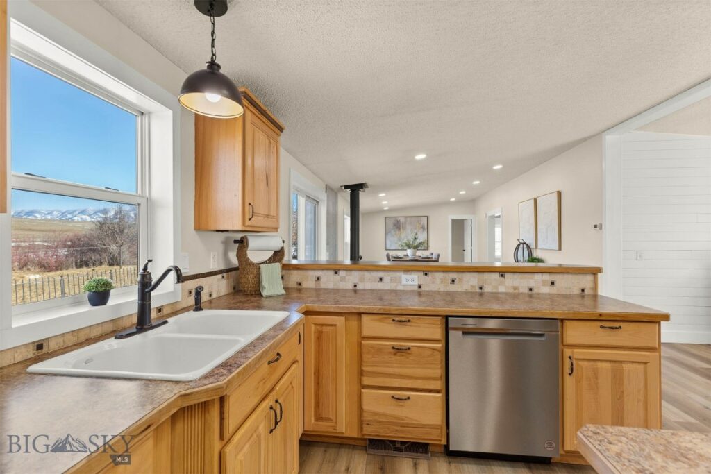 1535 Reynolds Creek Road