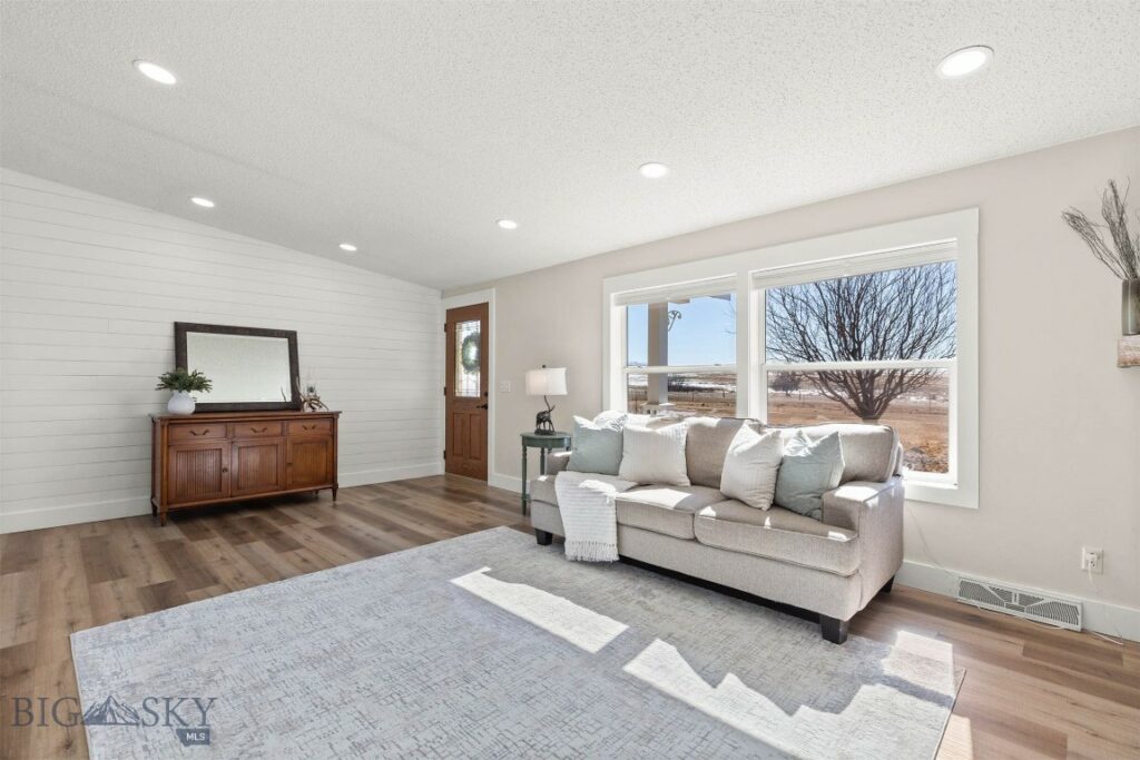 1535 Reynolds Creek Road