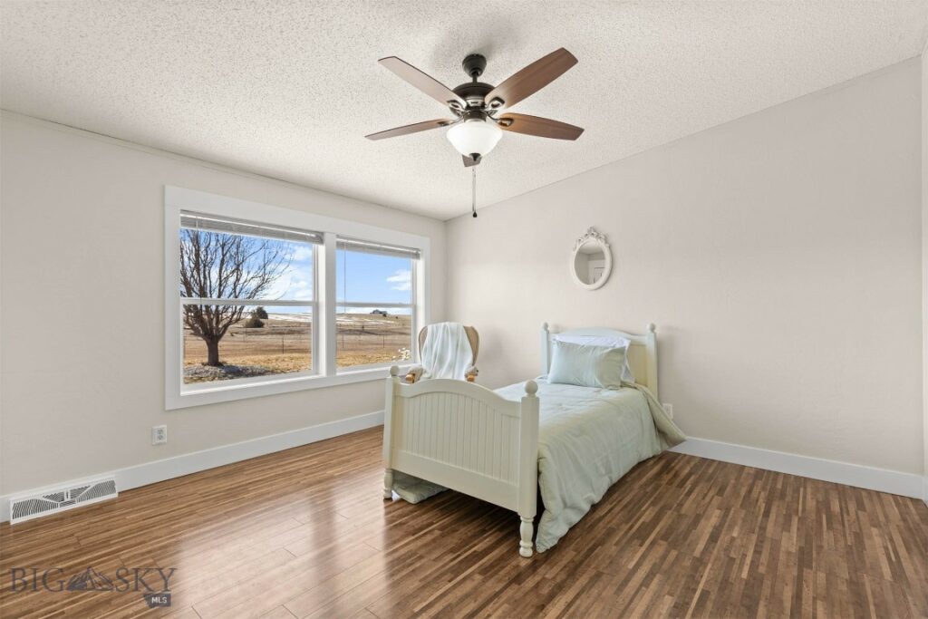 1535 Reynolds Creek Road