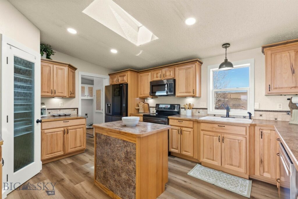 1535 Reynolds Creek Road