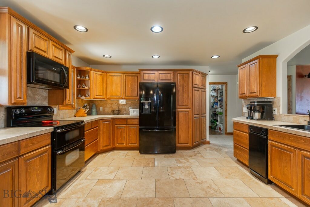 Belgrade MT 59714 - 7