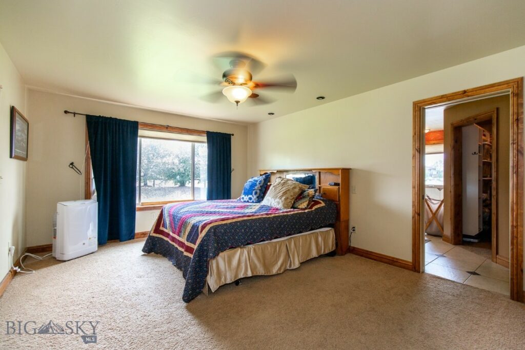 1540 E Baseline Road