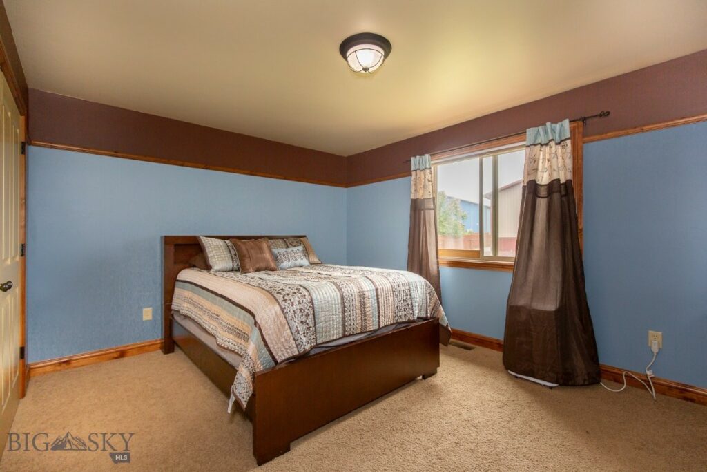 1540 E Baseline Road