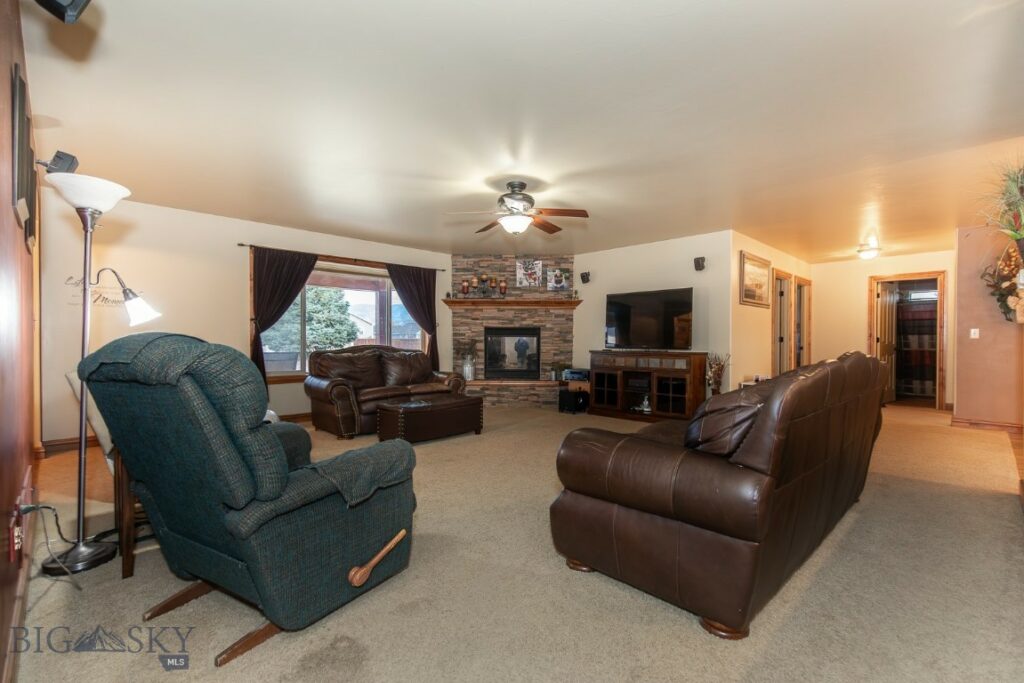 Belgrade MT 59714 - 4