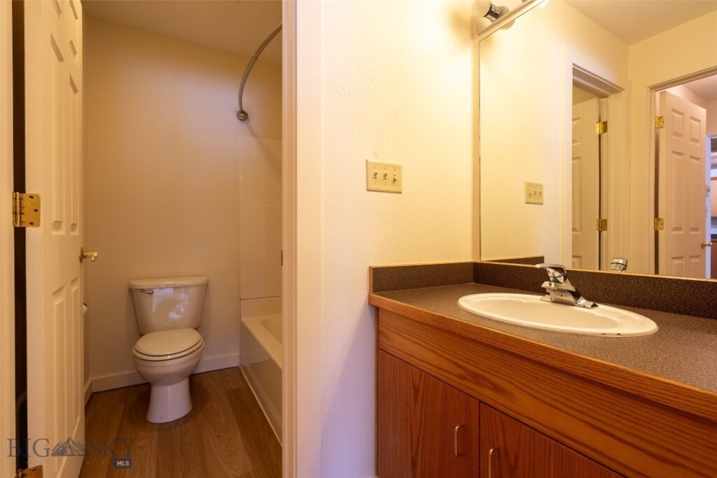 Big Sky MT 59716 - 8