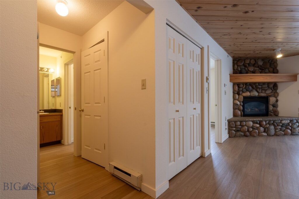 Big Sky MT 59716 - 9