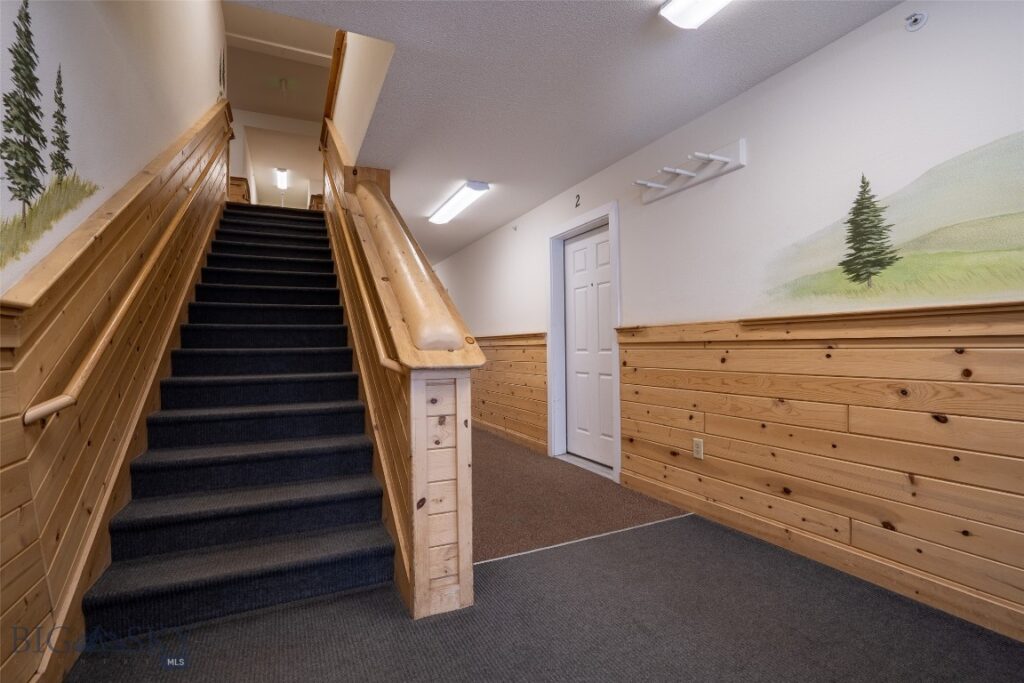 Big Sky MT 59716 - 15