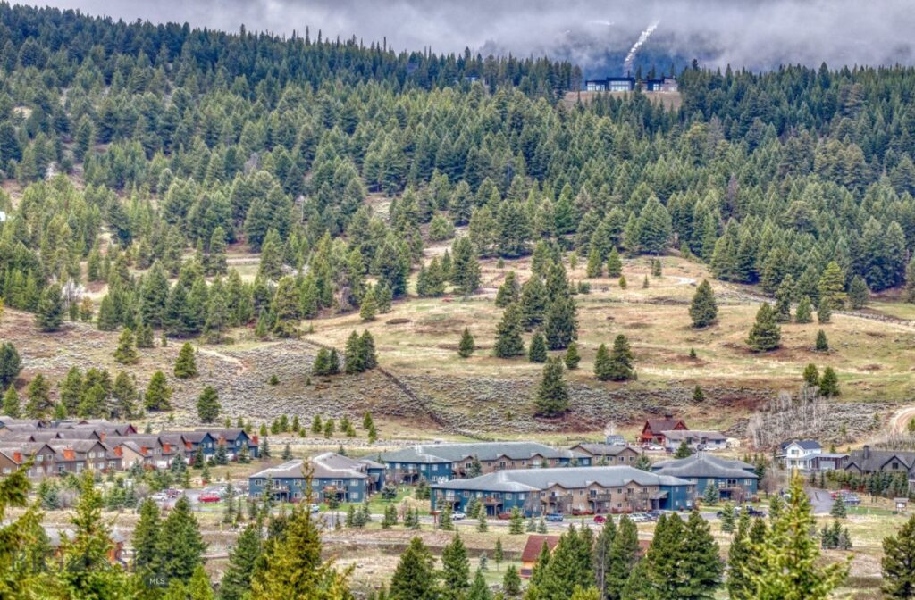 Big Sky MT 59716 - 17