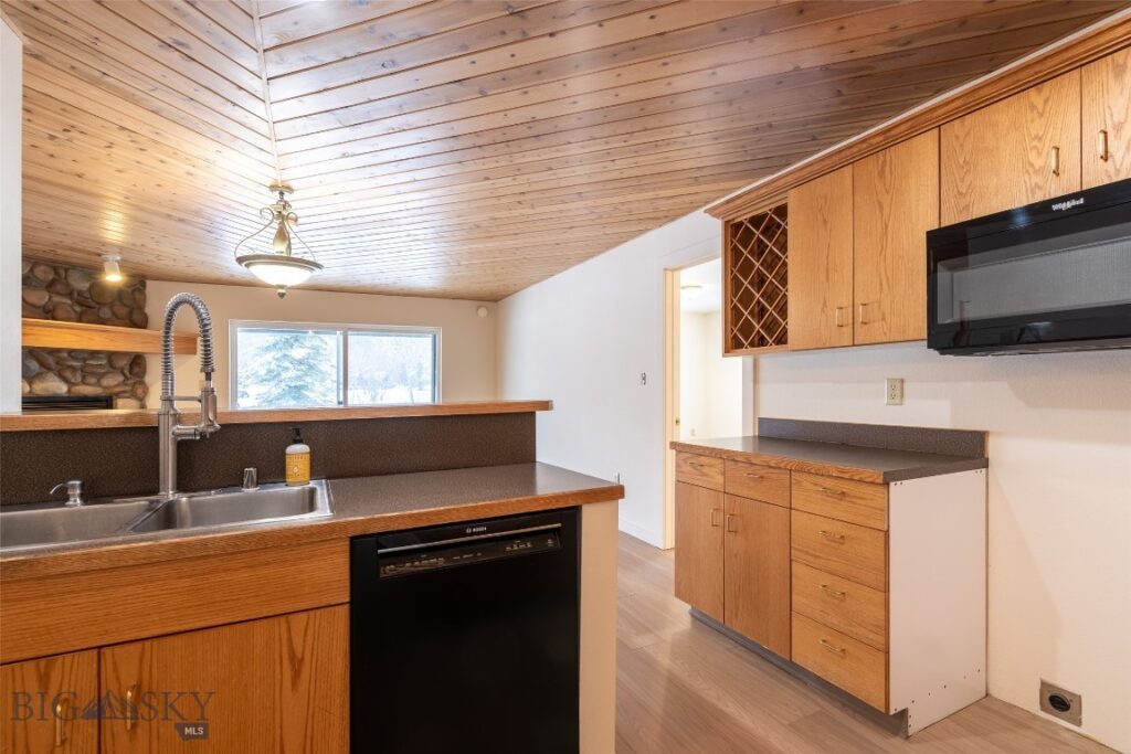 Big Sky MT 59716 - 4