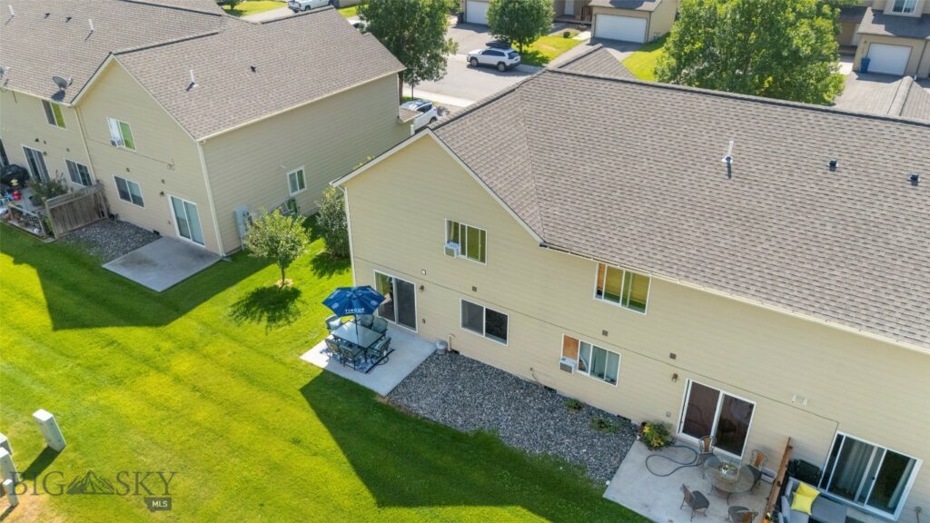 157 E Magnolia Drive