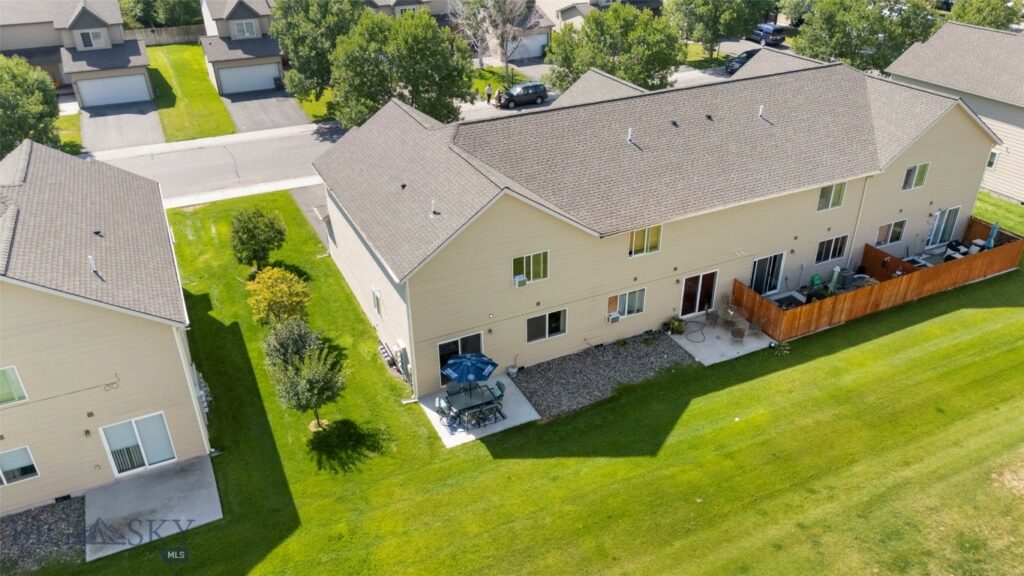 157 E Magnolia Drive