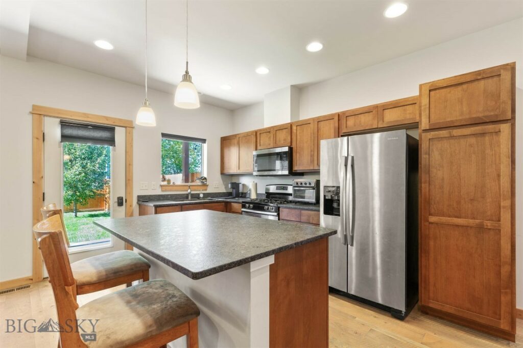 Bozeman MT 59718 - 1