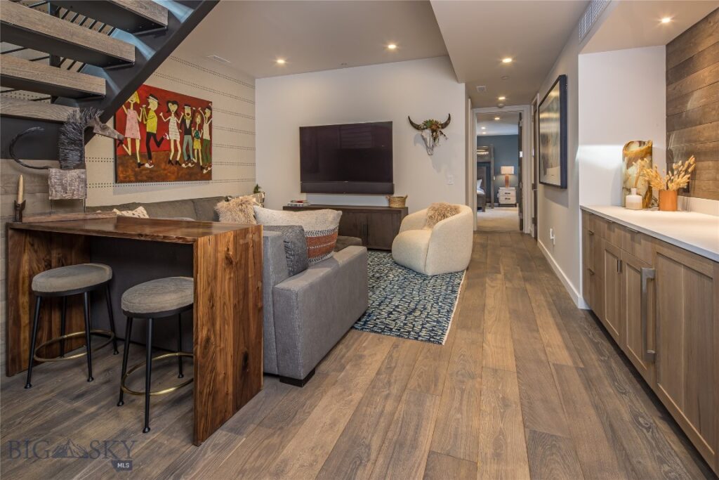 Big Sky MT 59716 - 15