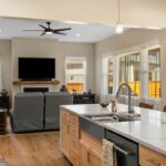 1604 Kit Carson Circle