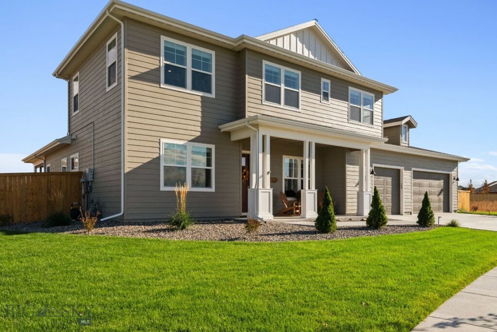 1604 Kit Carson Circle