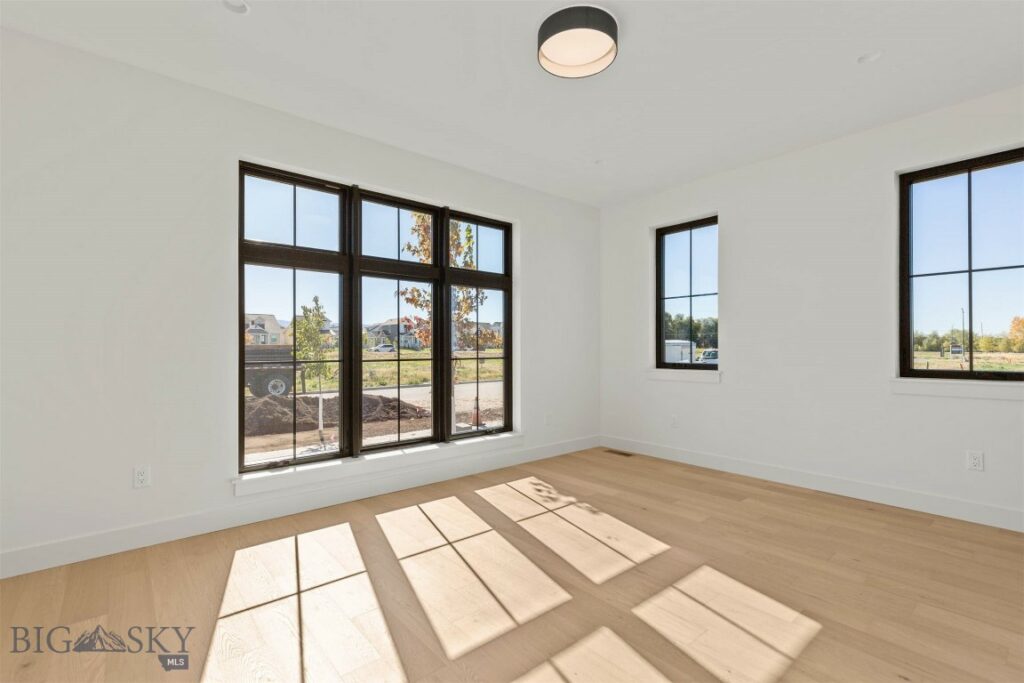 1605 Cambridge Drive