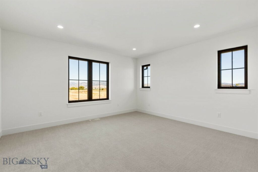 1605 Cambridge Drive