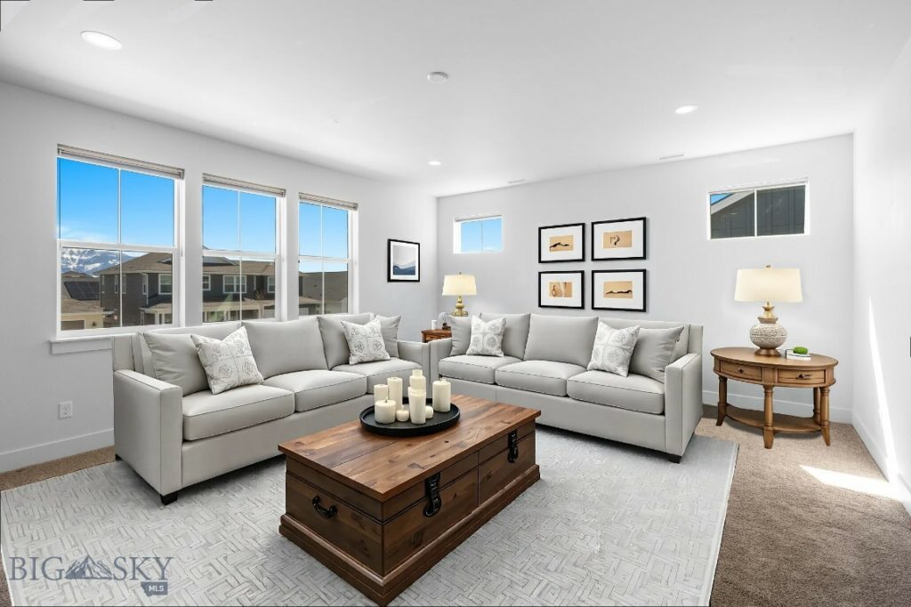 1607 Wyatt Earp Court