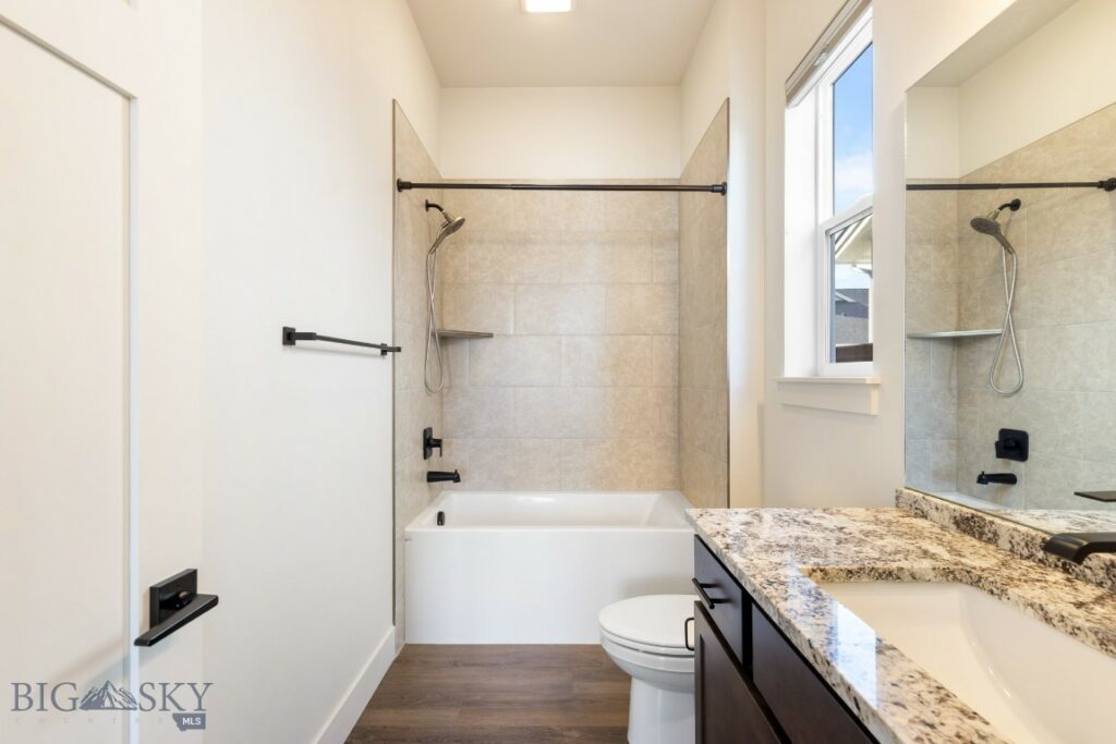 1609 Wyatt Earp Court