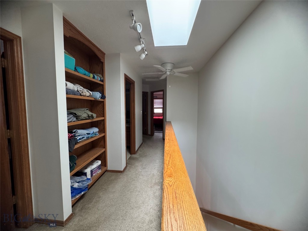 1611 W Koch