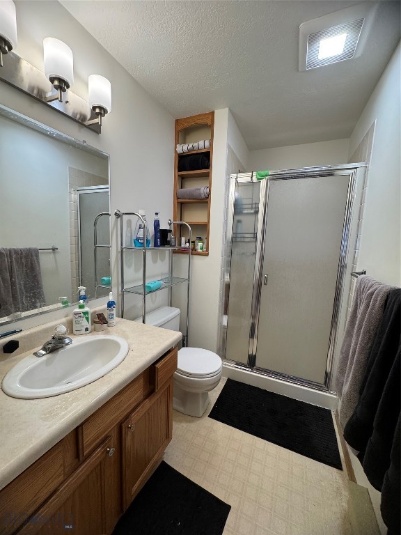 1611 W Koch