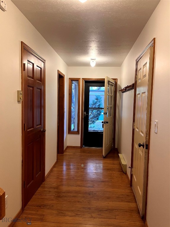 1611 W Koch