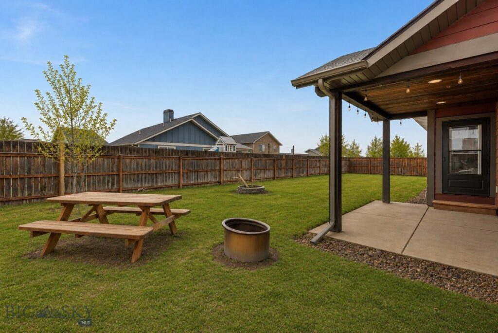 1611 Drummond