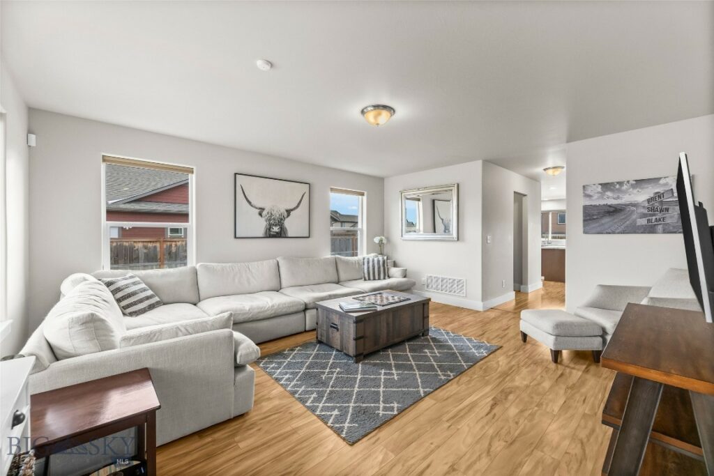 1613 Drummond Boulevard