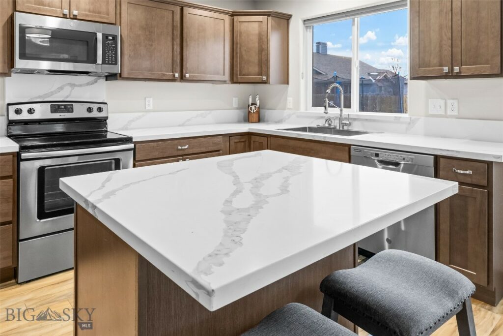 1613 Drummond Boulevard