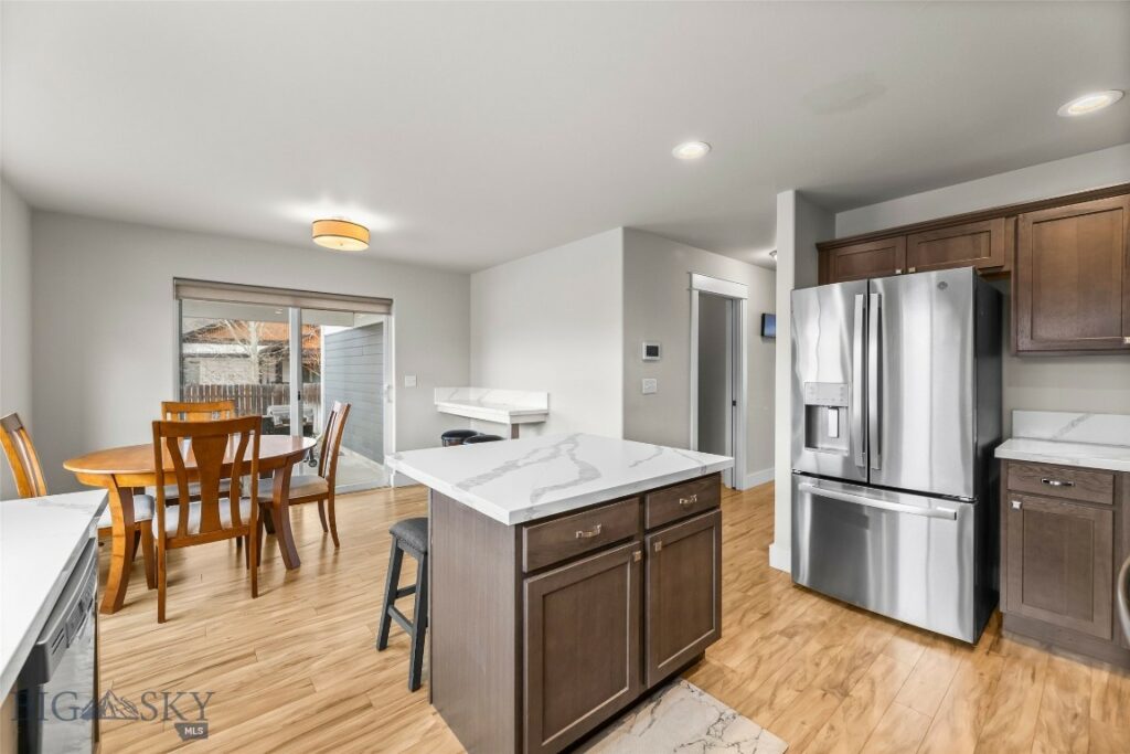 1613 Drummond Boulevard