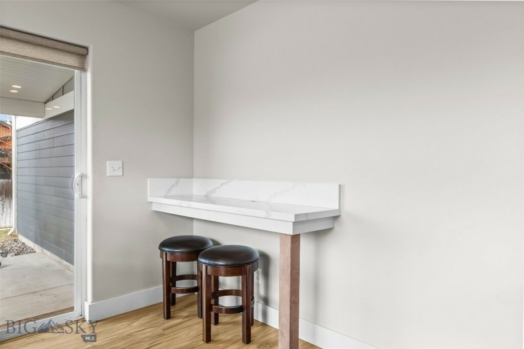 1613 Drummond Boulevard